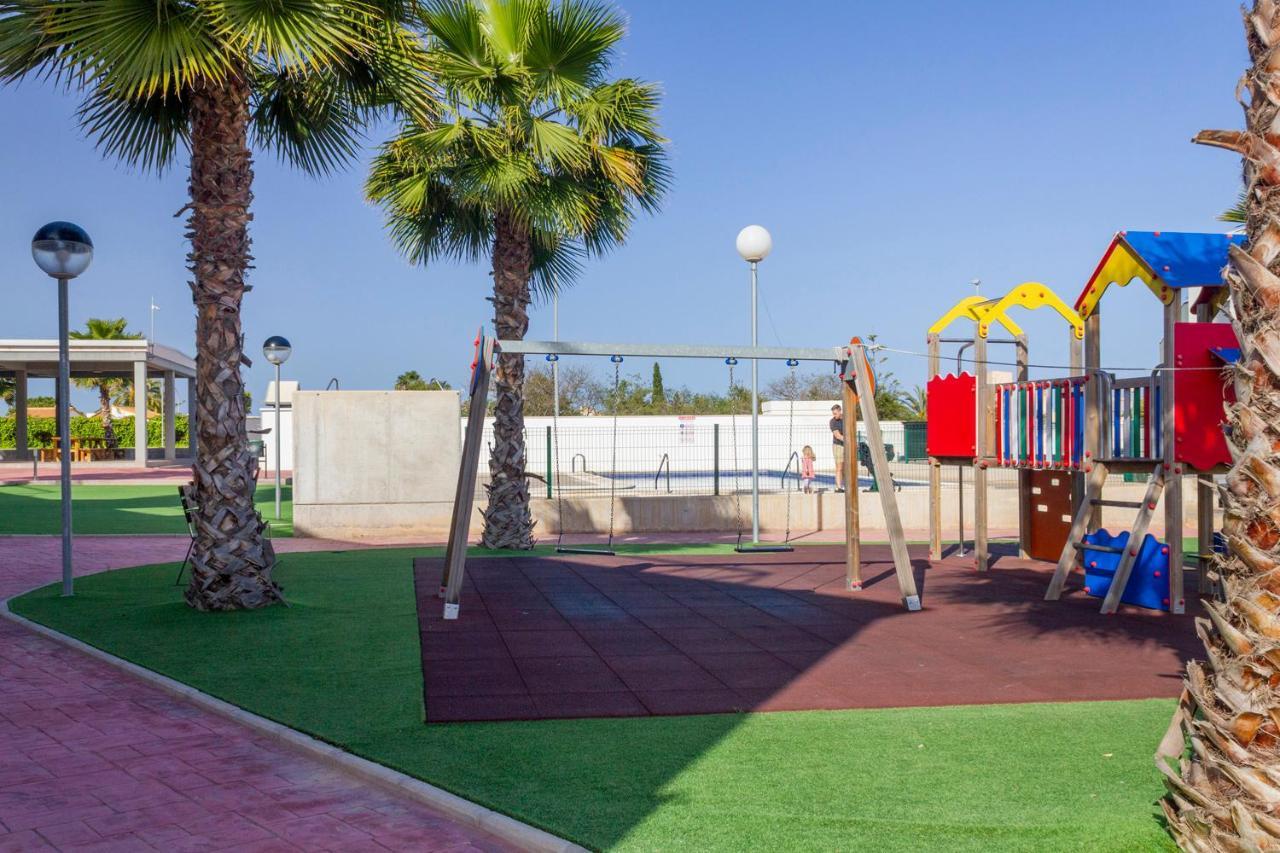 Bungalow Pink Garden Orihuela Exterior foto