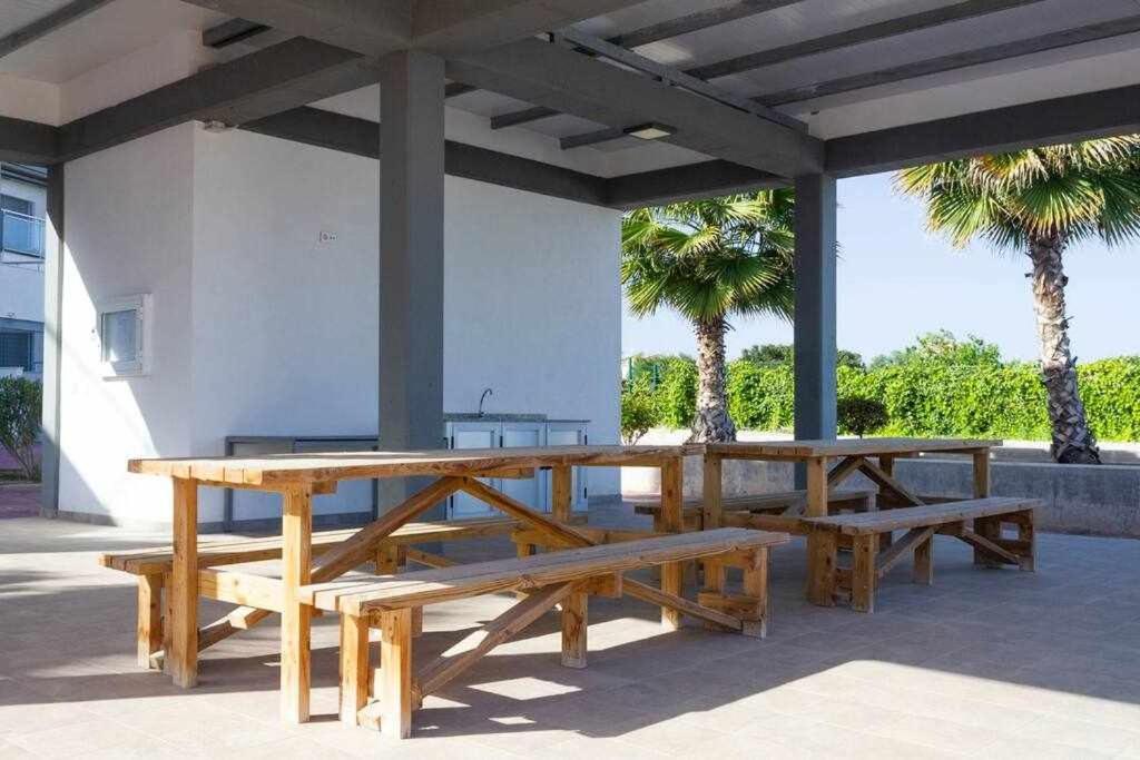 Bungalow Pink Garden Orihuela Exterior foto